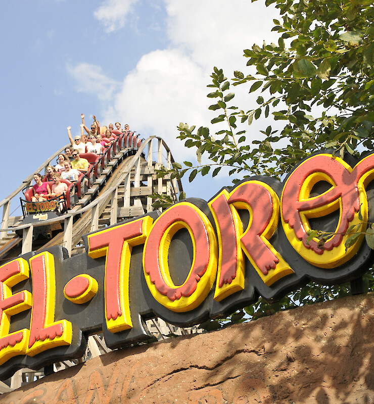 Holzachterbahn "El Toro"