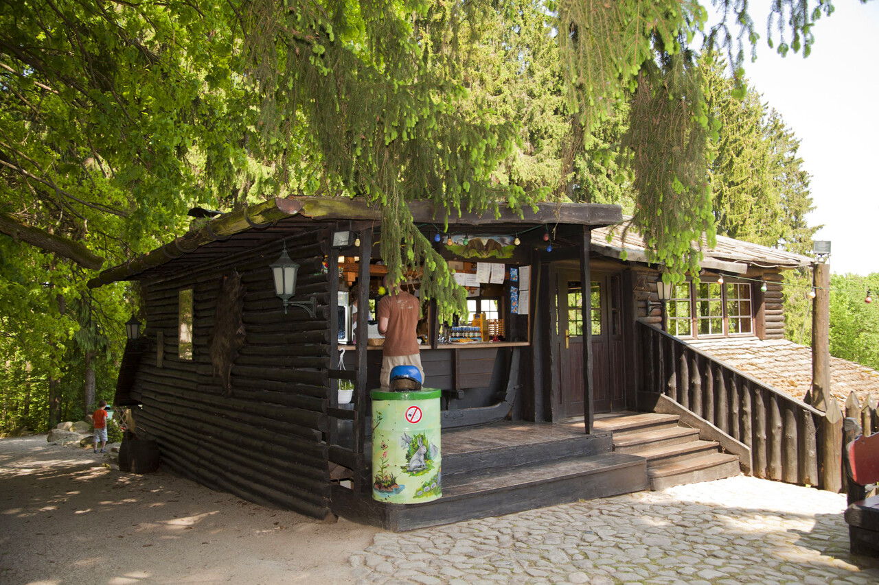 Uncle Sam&rsquo;s Hut