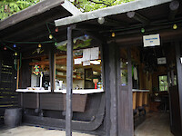 Uncle Sam&rsquo;s Hut